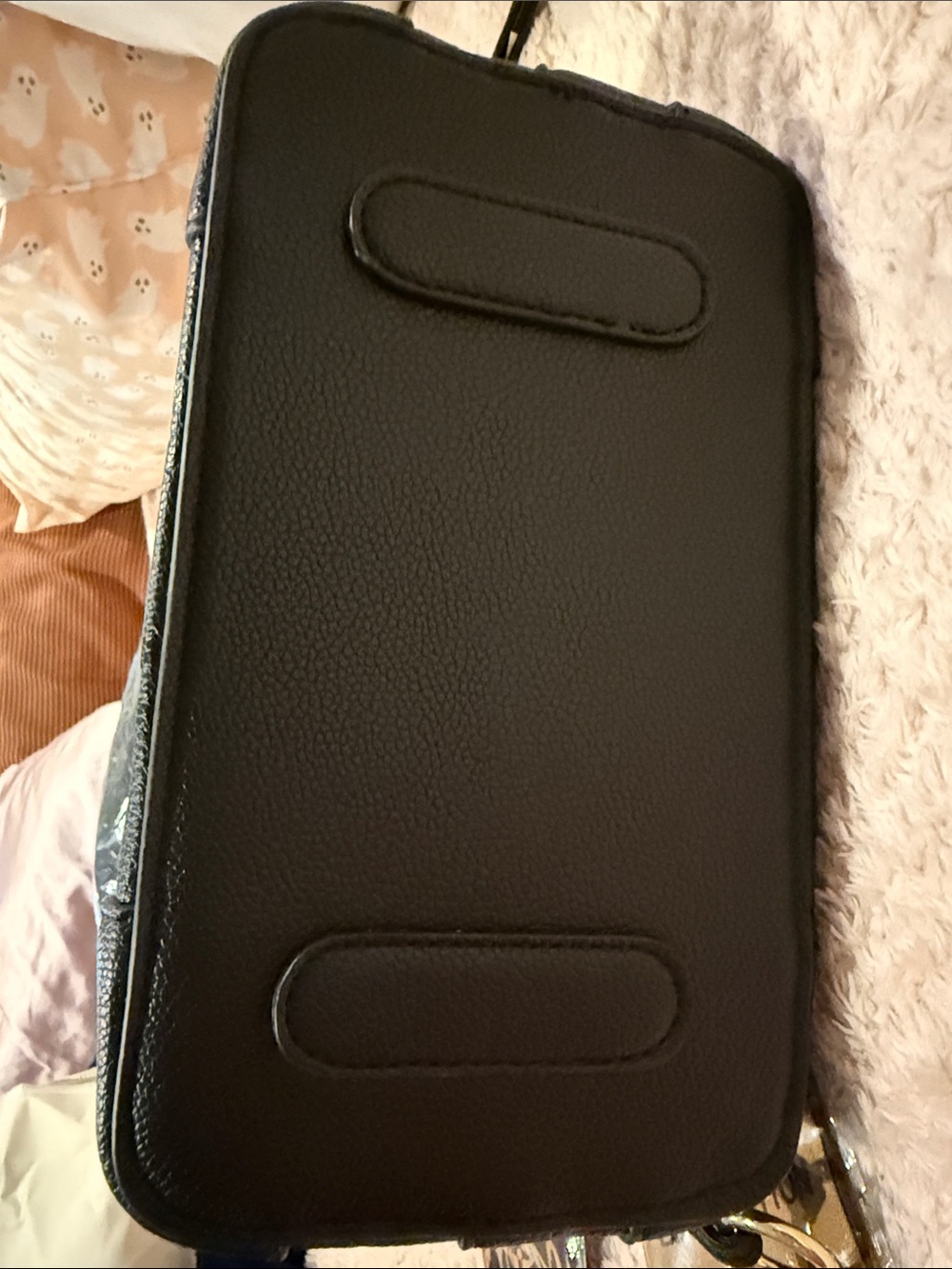LV Black Embossed Leather Shoulder Bag with Gold Hardware. BMWOT NEVER USED - Picture 6 of 8
